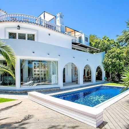 Luxury Villa With Swimming Pool And Jacuzzi Marbella Exteriör bild