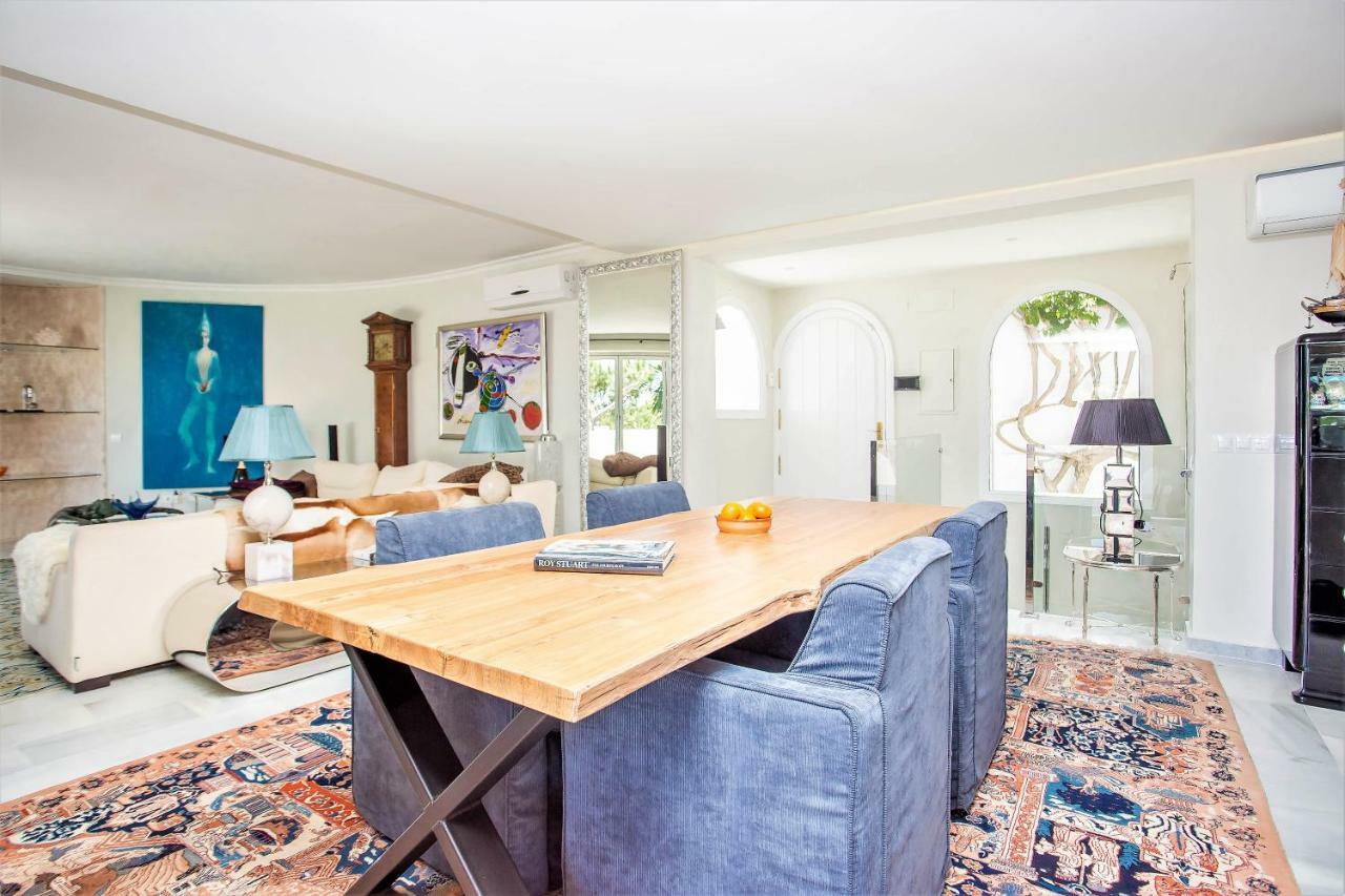 Luxury Villa With Swimming Pool And Jacuzzi Marbella Exteriör bild