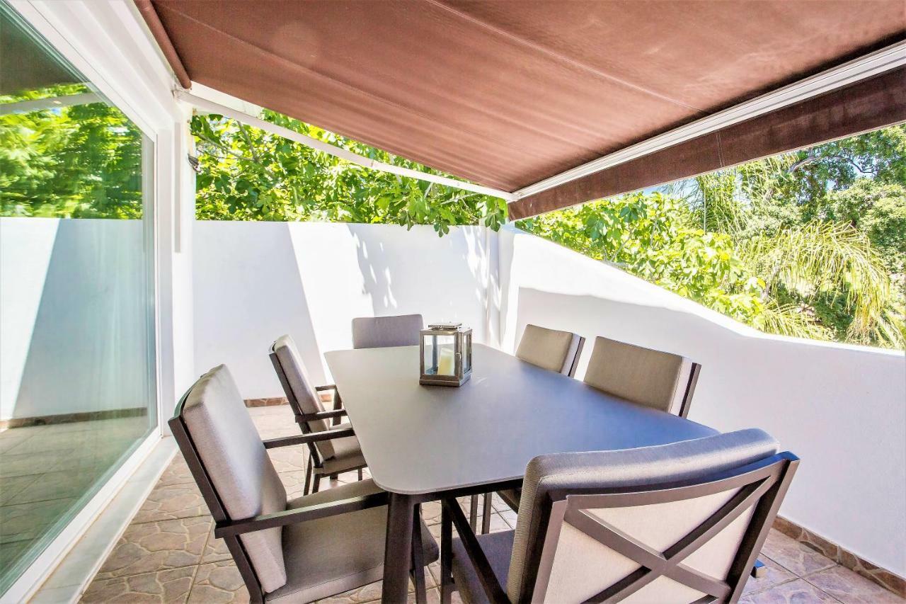 Luxury Villa With Swimming Pool And Jacuzzi Marbella Exteriör bild