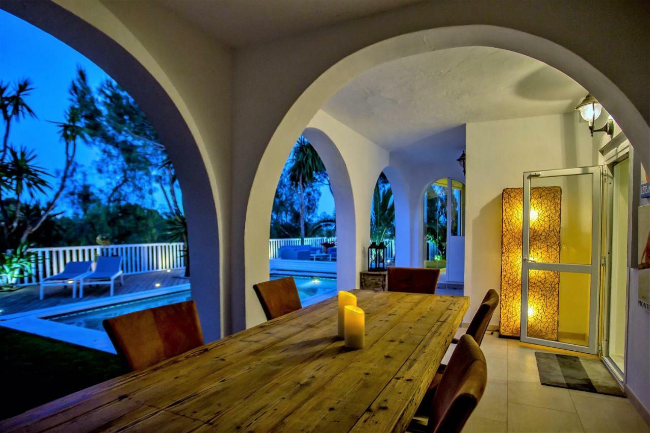 Luxury Villa With Swimming Pool And Jacuzzi Marbella Exteriör bild