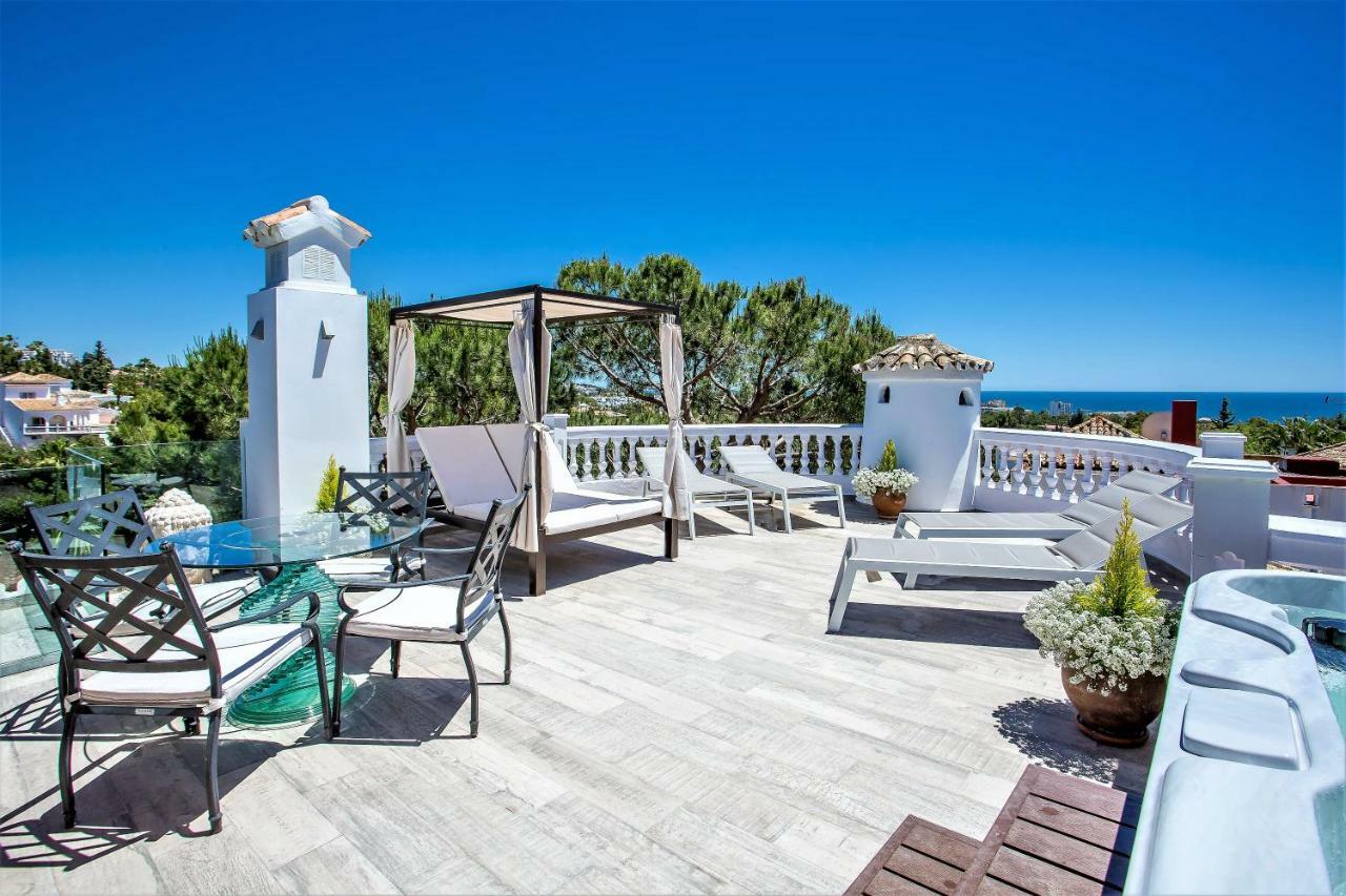 Luxury Villa With Swimming Pool And Jacuzzi Marbella Exteriör bild
