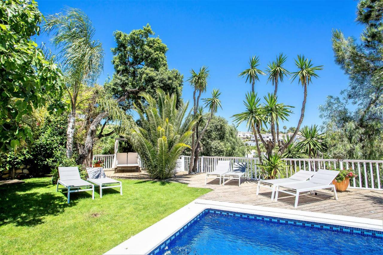Luxury Villa With Swimming Pool And Jacuzzi Marbella Exteriör bild